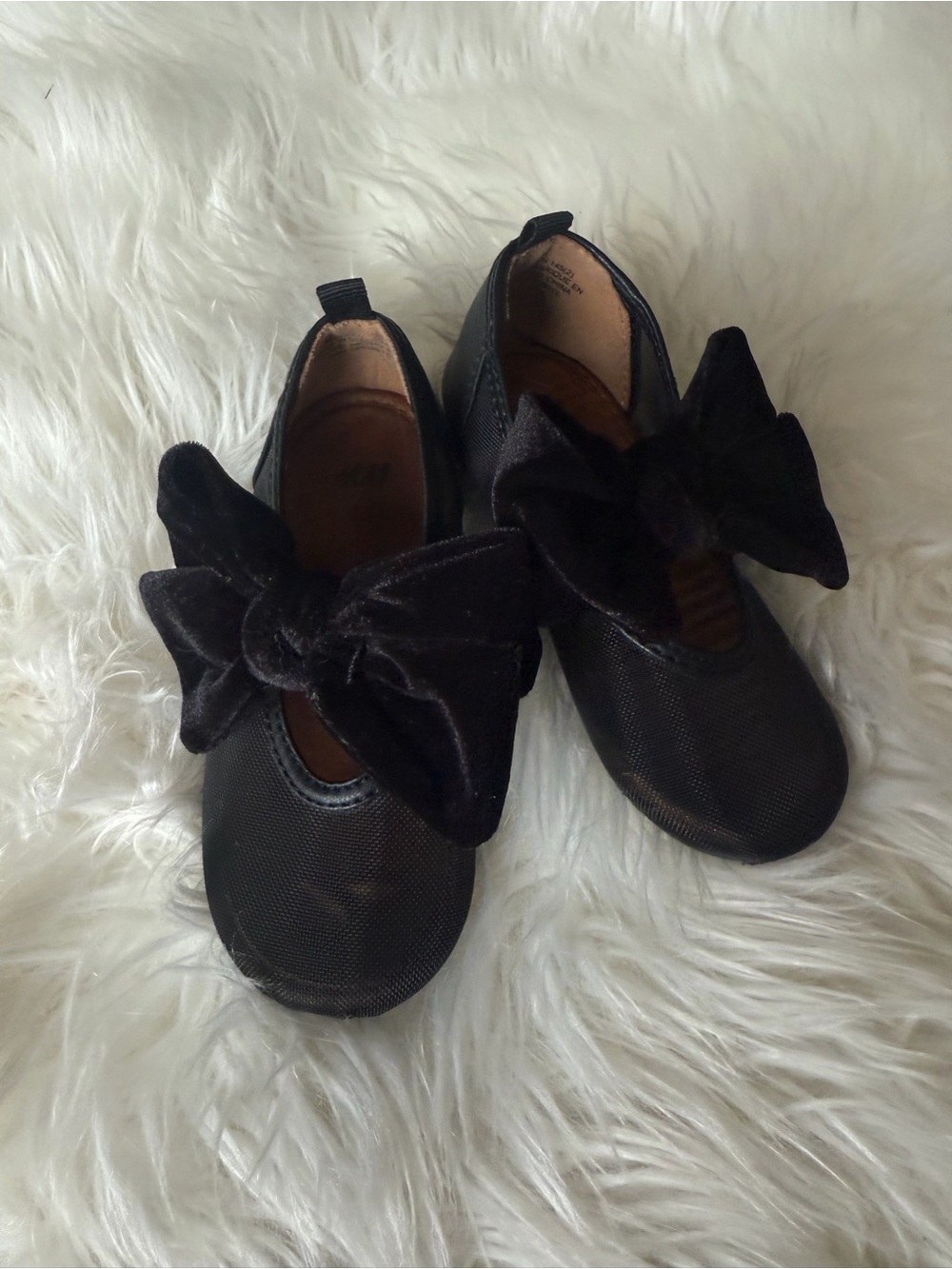 H&M Black Girls Bow Mary Jane Dress Shoes